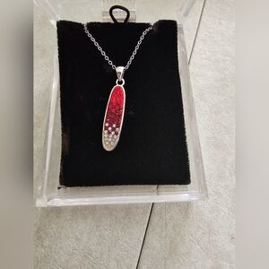 ✨️5 For $20✨️ Womens sparkly fashion pendent necklace